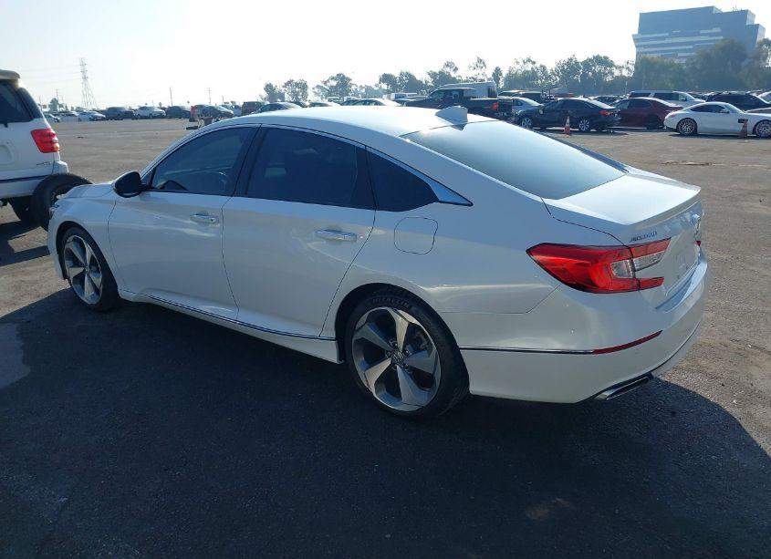 Photo 3 of 2020 Honda Accord TOURING (VIN 1HGCV2F97LA007866)