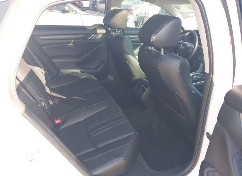Photo 8 of 2020 Honda Accord TOURING (VIN 1HGCV2F97LA007866)