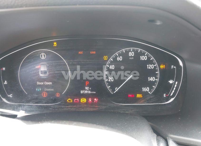 Photo 7 of 2018 Honda Accord TOURING 2.0T (VIN 1HGCV2F98JA010935)