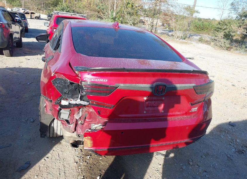 Photo 16 of 2018 Honda Accord TOURING 2.0T (VIN 1HGCV2F98JA035902)