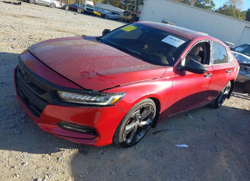 Photo 2 of 2018 Honda Accord TOURING 2.0T (VIN 1HGCV2F98JA035902)