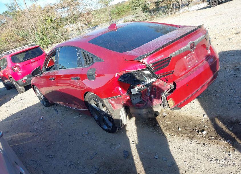 Photo 3 of 2018 Honda Accord TOURING 2.0T (VIN 1HGCV2F98JA035902)