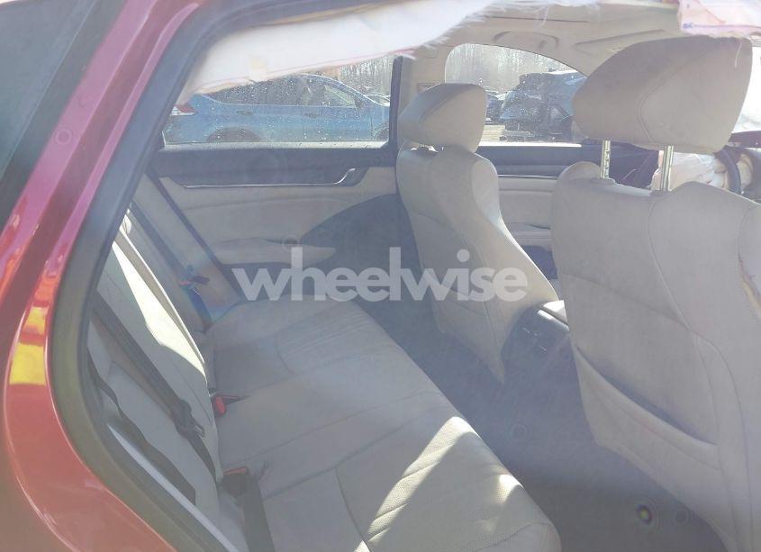 Photo 8 of 2018 Honda Accord TOURING 2.0T (VIN 1HGCV2F98JA046639)