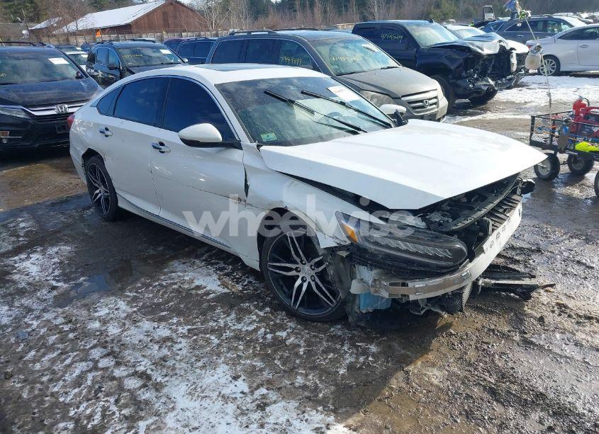 2022 Honda Accord TOURING (VIN 1HGCV2F98NA007524) main photo