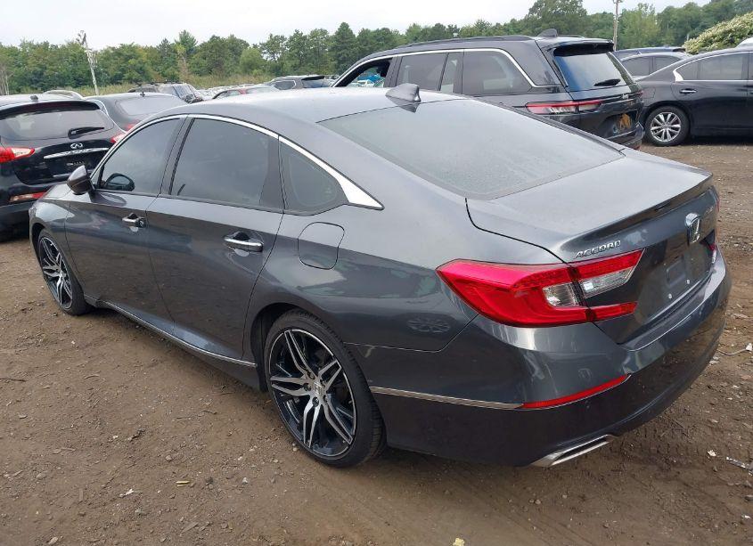 Photo 3 of 2022 Honda Accord TOURING (VIN 1HGCV2F98NA008947)