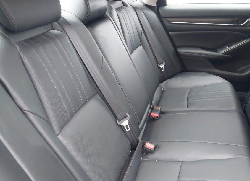 Photo 8 of 2022 Honda Accord TOURING (VIN 1HGCV2F98NA008947)