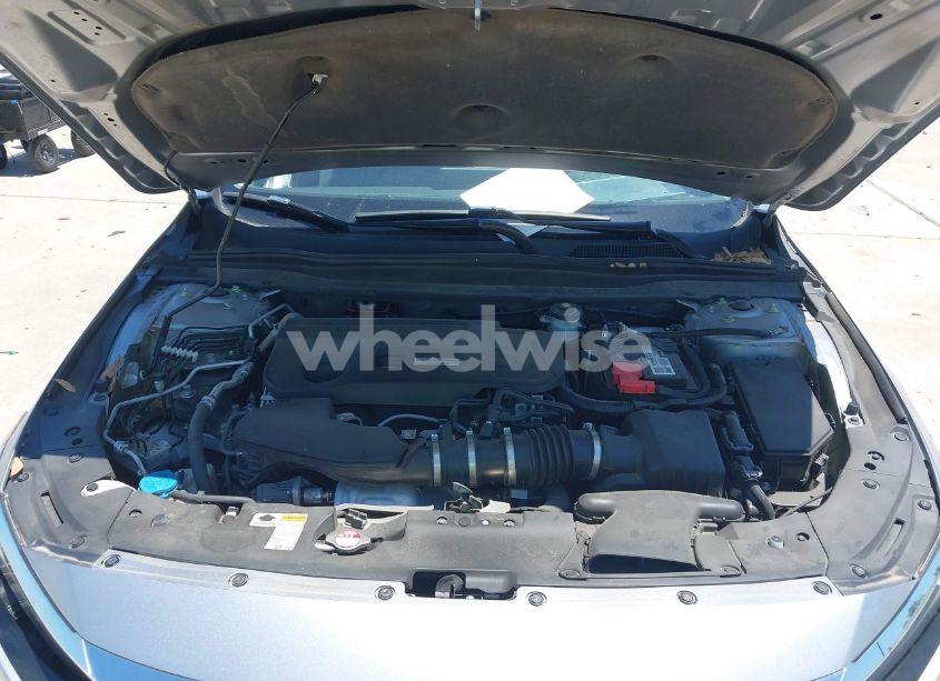 Photo 10 of 2019 Honda Accord TOURING 2.0T (VIN 1HGCV2F99KA002506)