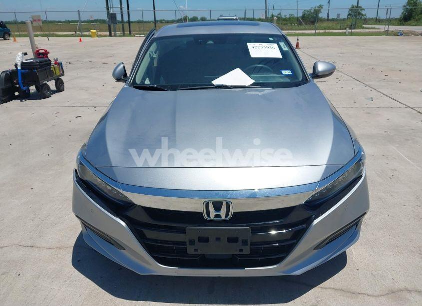 Photo 12 of 2019 Honda Accord TOURING 2.0T (VIN 1HGCV2F99KA002506)