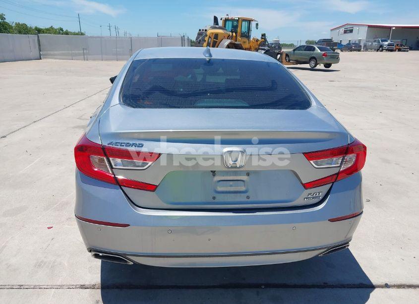 Photo 16 of 2019 Honda Accord TOURING 2.0T (VIN 1HGCV2F99KA002506)