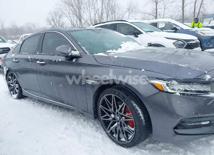 Photo 13 of 2019 Honda Accord TOURING 2.0T (VIN 1HGCV2F99KA035179)