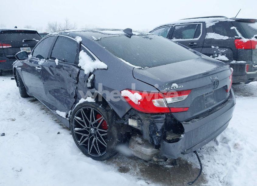 Photo 3 of 2019 Honda Accord TOURING 2.0T (VIN 1HGCV2F99KA035179)