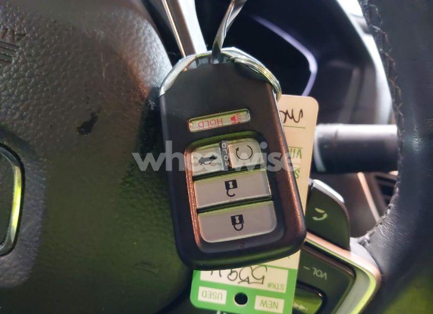 Photo 11 of 2022 Honda Accord TOURING (VIN 1HGCV2F99NA005569)