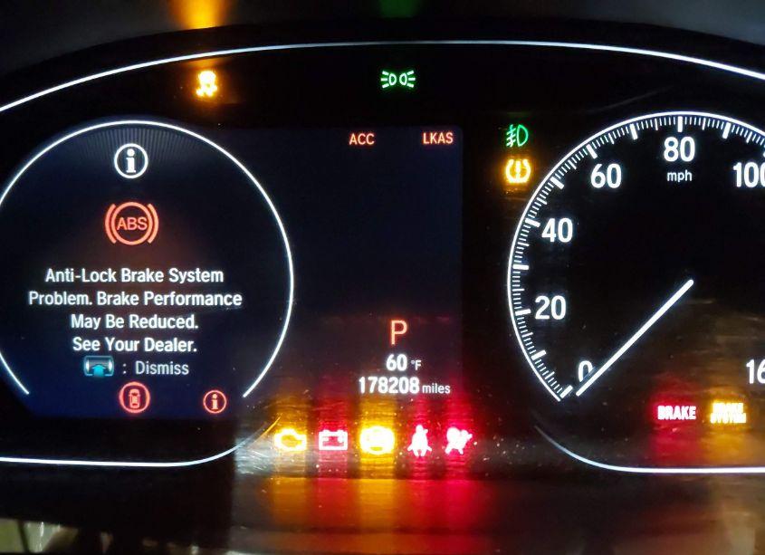 Photo 7 of 2018 Honda Accord TOURING 2.0T (VIN 1HGCV2F9XJA005932)