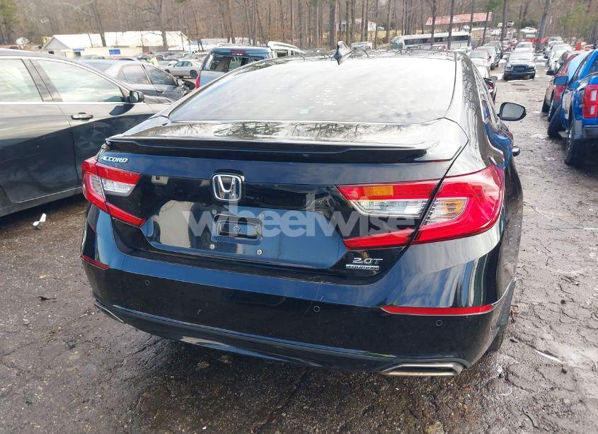 Photo 16 of 2018 Honda Accord TOURING 2.0T (VIN 1HGCV2F9XJA048067)
