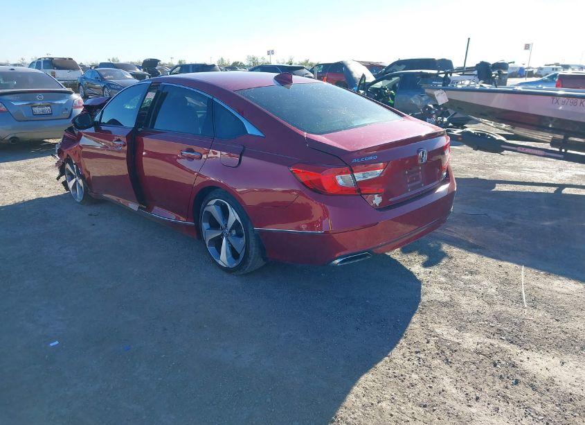 Photo 3 of 2019 Honda Accord TOURING 2.0T (VIN 1HGCV2F9XKA015023)
