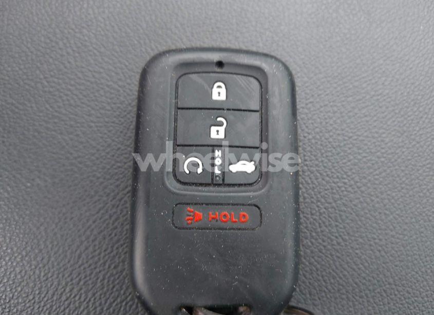 Photo 11 of 2019 Honda Accord TOURING 2.0T (VIN 1HGCV2F9XKA018665)