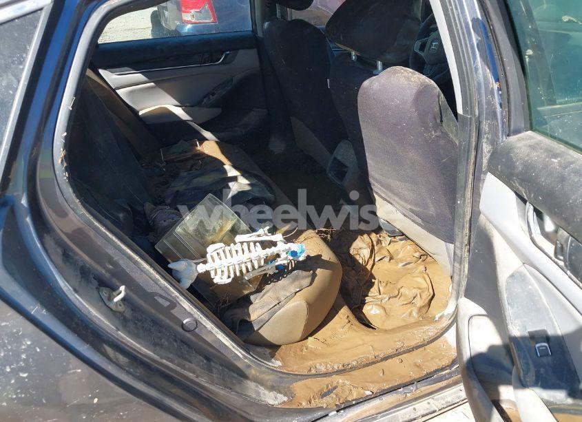 Photo 8 of 2018 Honda Accord HYBRID (VIN 1HGCV3F10JA007558)