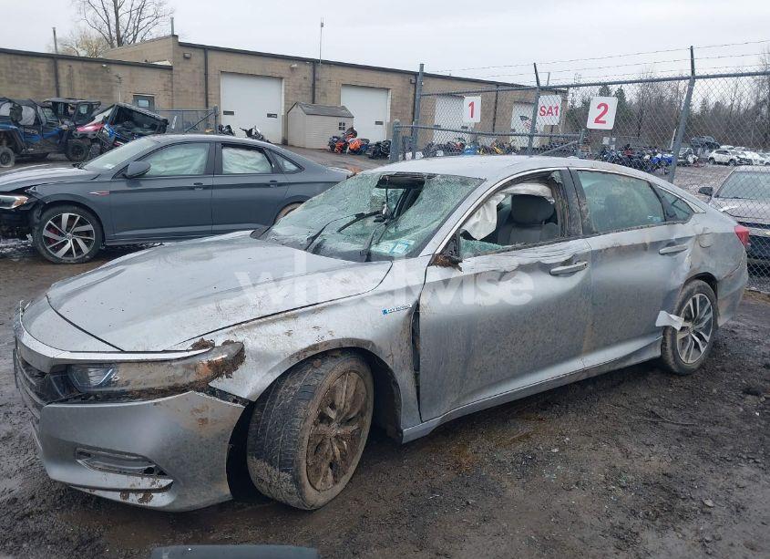 Photo 2 of 2019 Honda Accord HYBRID (VIN 1HGCV3F12KA009961)
