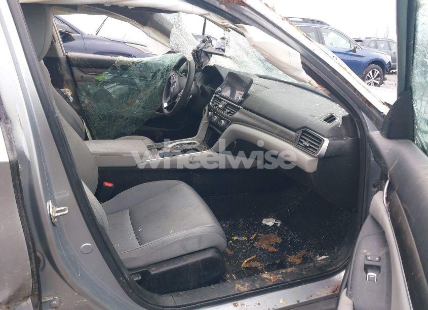 Photo 5 of 2019 Honda Accord HYBRID (VIN 1HGCV3F12KA009961)