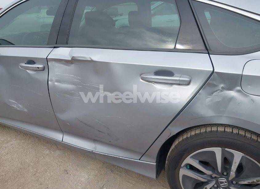 Photo 6 of 2018 Honda Accord HYBRID (VIN 1HGCV3F13JA009613)