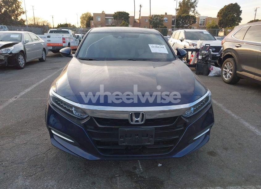 Photo 12 of 2018 Honda Accord HYBRID (VIN 1HGCV3F15JA009497)
