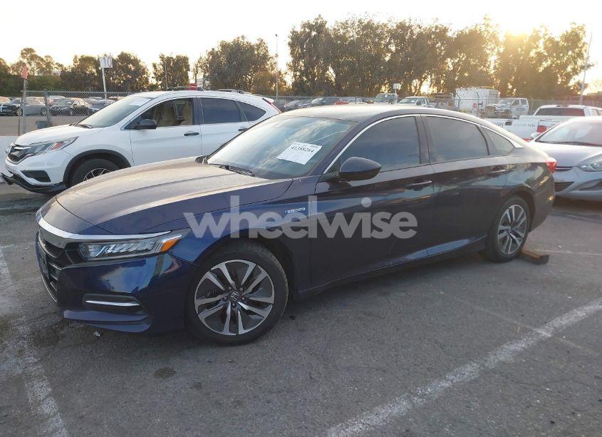 Photo 14 of 2018 Honda Accord HYBRID (VIN 1HGCV3F15JA009497)