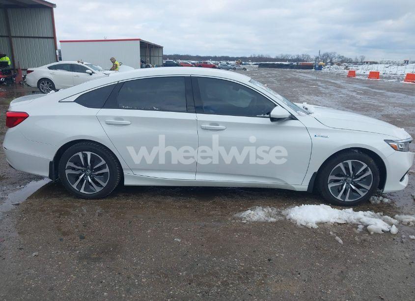 Photo 13 of 2021 Honda Accord HYBRID (VIN 1HGCV3F17MA001728)