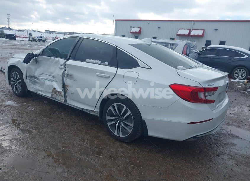 Photo 3 of 2021 Honda Accord HYBRID (VIN 1HGCV3F17MA001728)