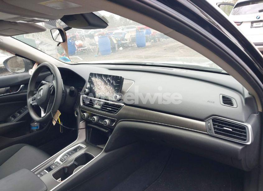 Photo 5 of 2021 Honda Accord HYBRID (VIN 1HGCV3F17MA015936)