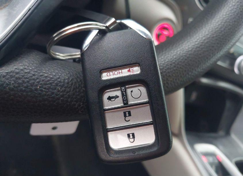 Photo 11 of 2018 Honda Accord HYBRID (VIN 1HGCV3F18JA012975)