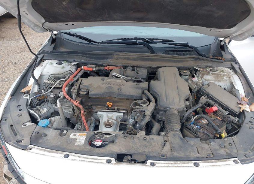 Photo 10 of 2019 Honda Accord HYBRID (VIN 1HGCV3F18KA016624)