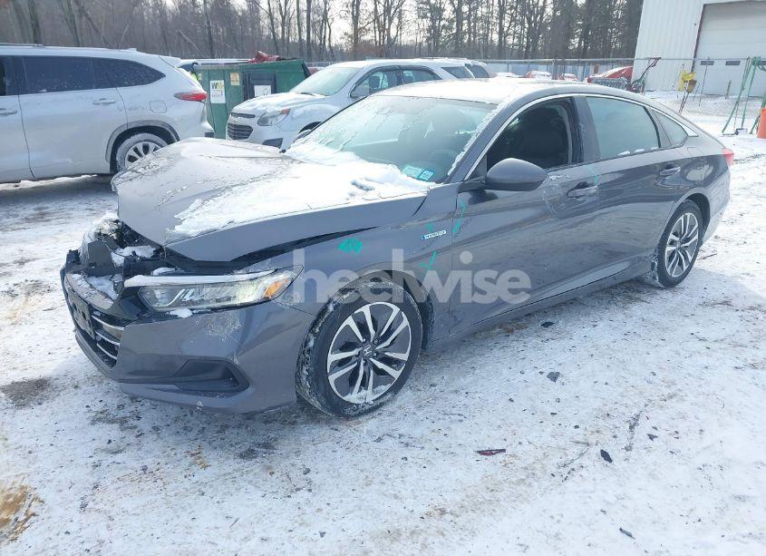 Photo 2 of 2021 Honda Accord HYBRID (VIN 1HGCV3F18MA018019)
