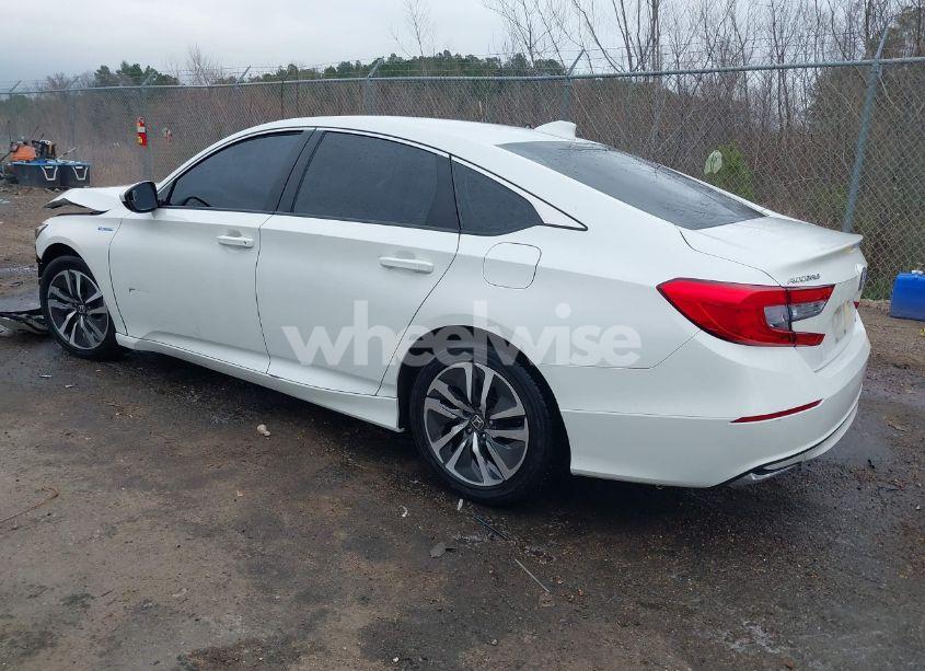 Photo 3 of 2018 Honda Accord HYBRID (VIN 1HGCV3F19JA000771)