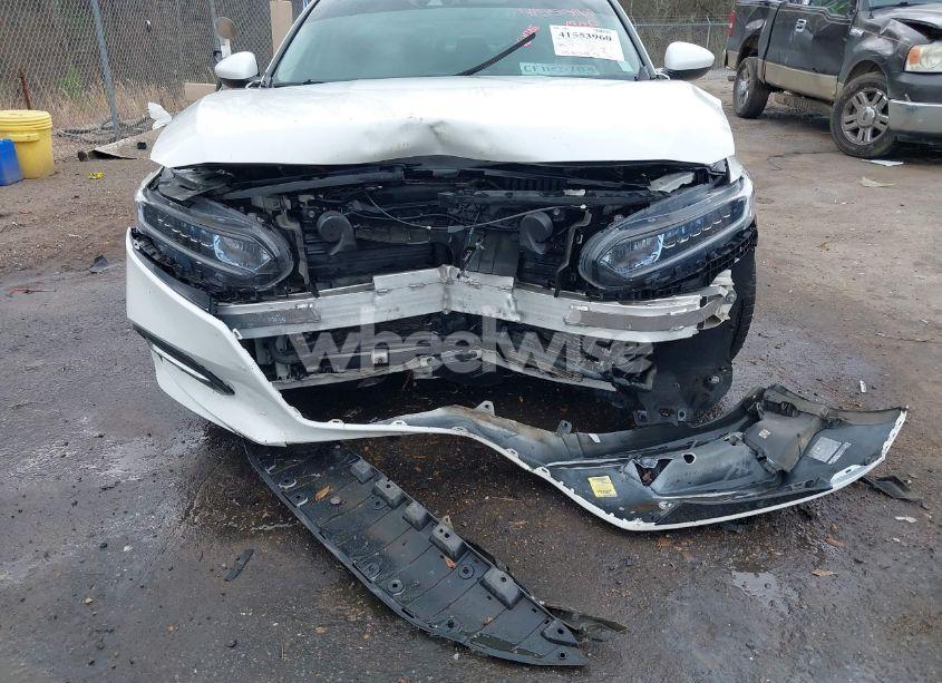 Photo 6 of 2018 Honda Accord HYBRID (VIN 1HGCV3F19JA000771)