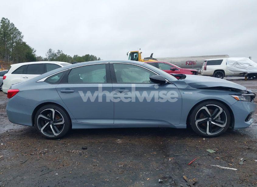 Photo 13 of 2022 Honda Accord HYBRID SPORT (VIN 1HGCV3F21NA041555)