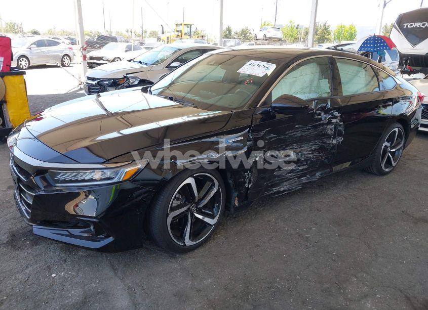 Photo 2 of 2022 Honda Accord HYBRID SPORT (VIN 1HGCV3F22NA041872)