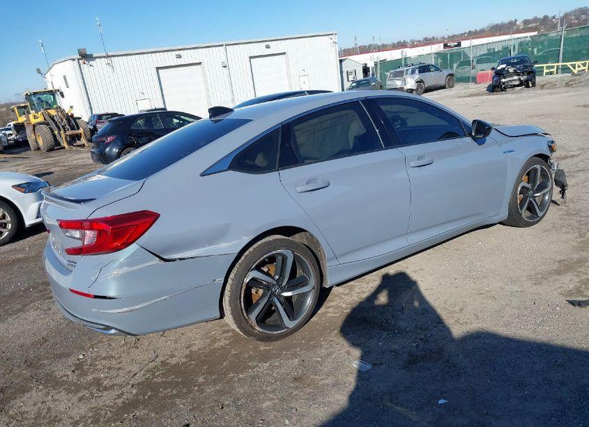 Photo 4 of 2022 Honda Accord HYBRID SPORT (VIN 1HGCV3F22NA046117)