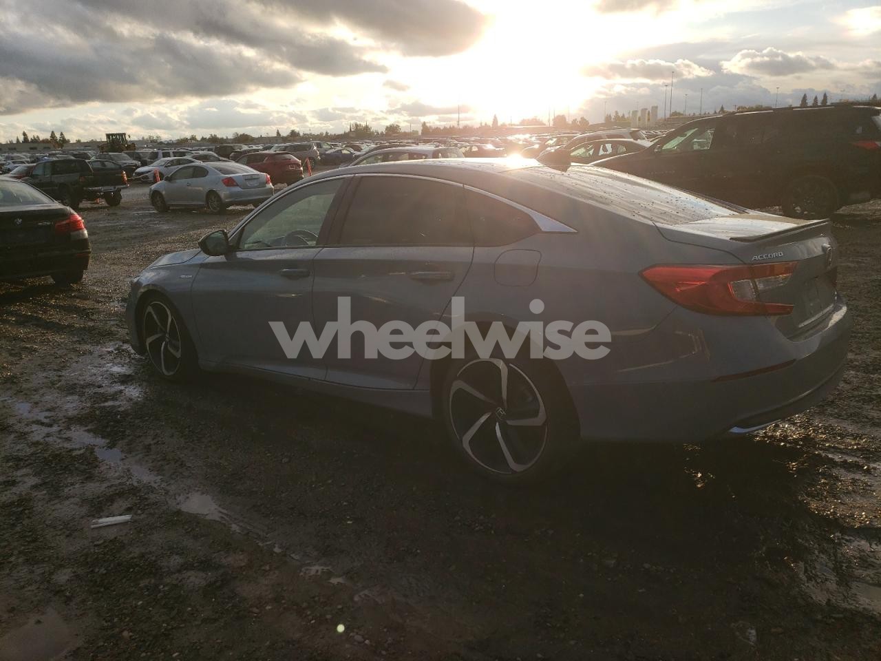 Photo 2 of 2022 HONDA ACCORD HYBRID SPORT (VIN 1HGCV3F23NA033456)