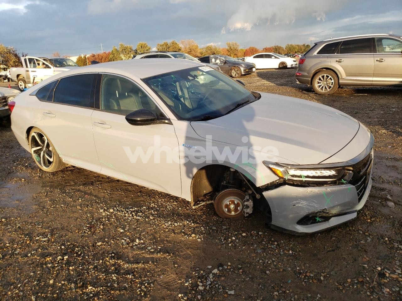 Photo 4 of 2022 HONDA ACCORD HYBRID SPORT (VIN 1HGCV3F23NA033456)