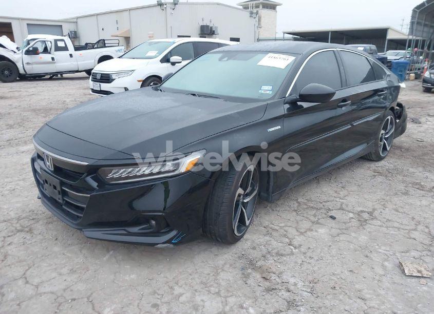 Photo 2 of 2022 Honda Accord HYBRID SPORT (VIN 1HGCV3F23NA047809)