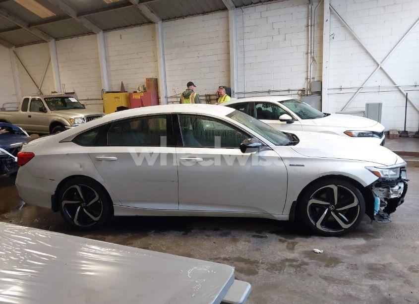 Photo 13 of 2022 Honda Accord HYBRID SPORT (VIN 1HGCV3F24NA038911)