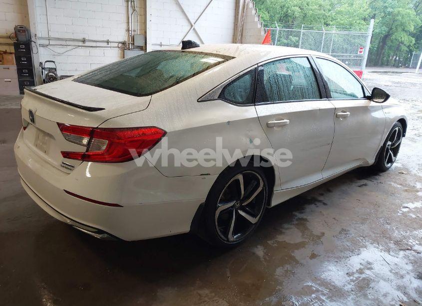 Photo 4 of 2022 Honda Accord HYBRID SPORT (VIN 1HGCV3F24NA038911)