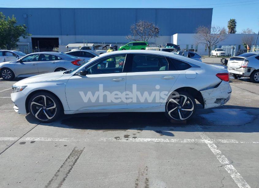 Photo 14 of 2022 Honda Accord HYBRID SPORT (VIN 1HGCV3F25NA003441)