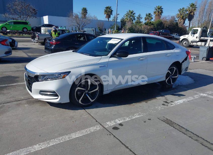 Photo 2 of 2022 Honda Accord HYBRID SPORT (VIN 1HGCV3F25NA003441)