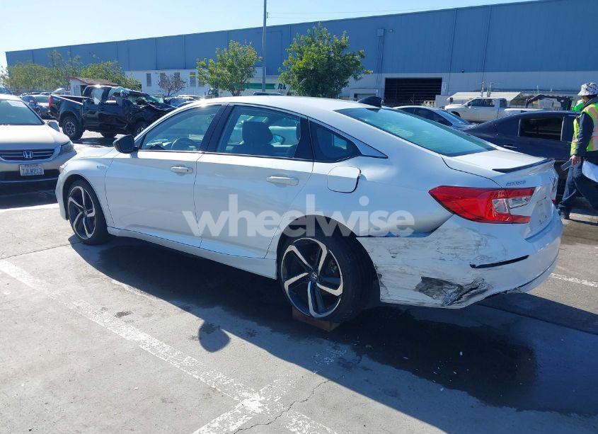 Photo 3 of 2022 Honda Accord HYBRID SPORT (VIN 1HGCV3F25NA003441)
