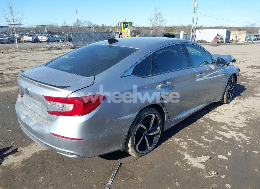Photo 4 of 2022 Honda Accord HYBRID SPORT (VIN 1HGCV3F25NA008008)