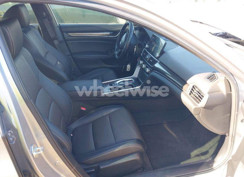 Photo 5 of 2022 Honda Accord HYBRID SPORT (VIN 1HGCV3F25NA008008)