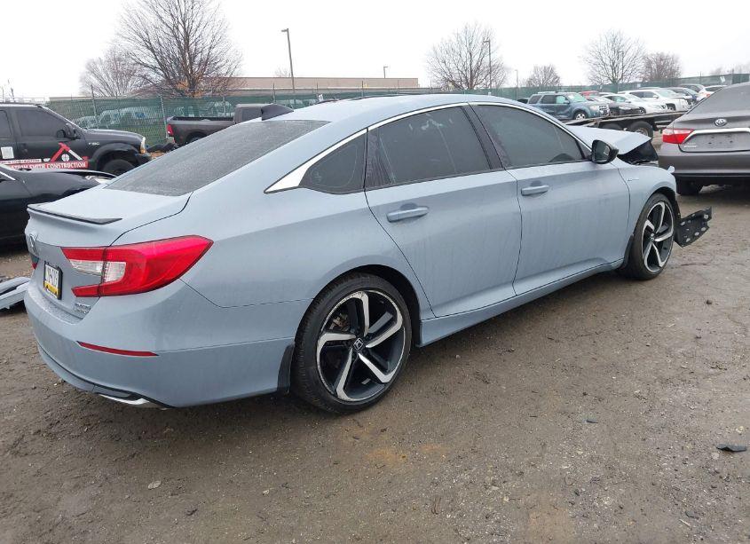 Photo 4 of 2022 Honda Accord HYBRID SPORT (VIN 1HGCV3F26NA027439)