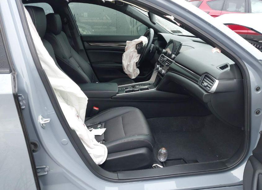 Photo 5 of 2022 Honda Accord HYBRID SPORT (VIN 1HGCV3F26NA027439)