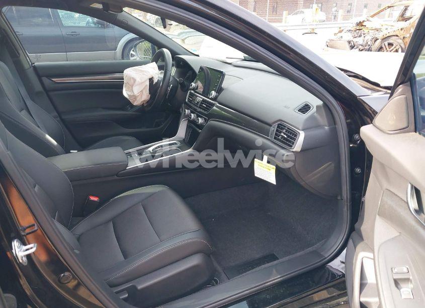 Photo 5 of 2022 Honda Accord HYBRID SPORT (VIN 1HGCV3F26NA034763)